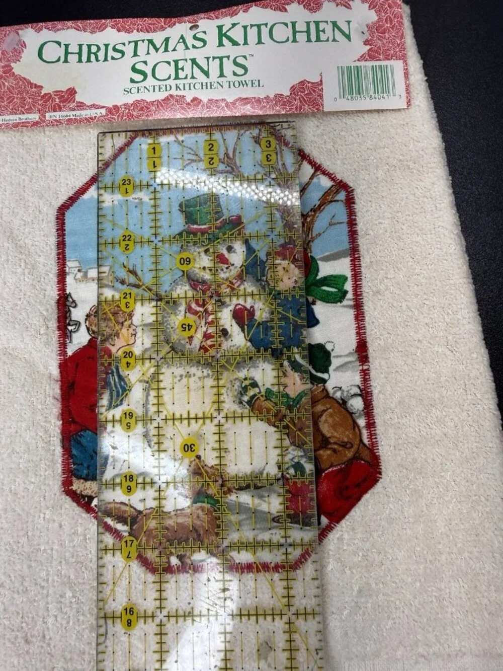 Vintage Christmas Kitchen Scents Hand Towel Snowman USA With Tags